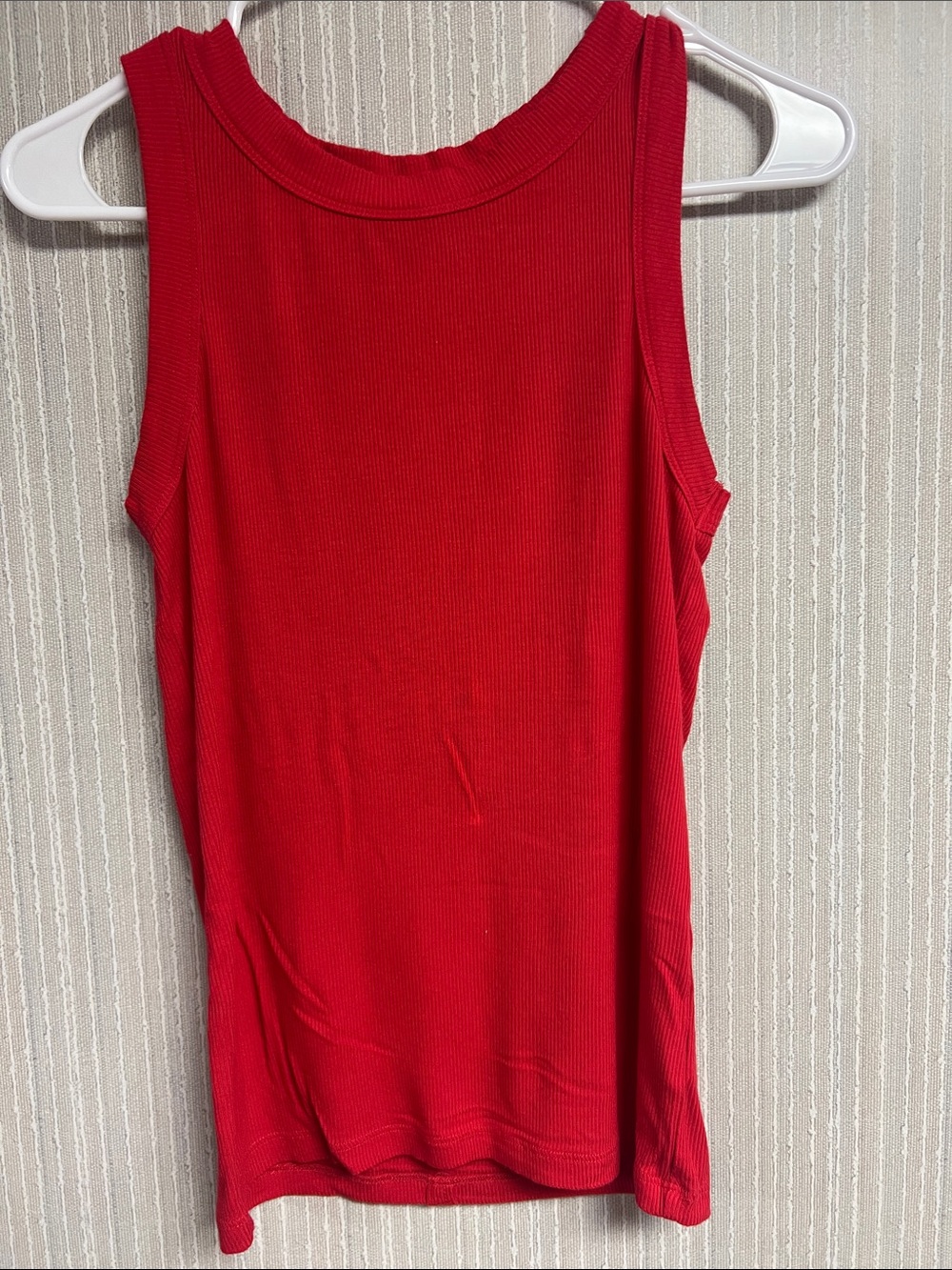 S Zenana Outfitters Red Ribbed Tank Top